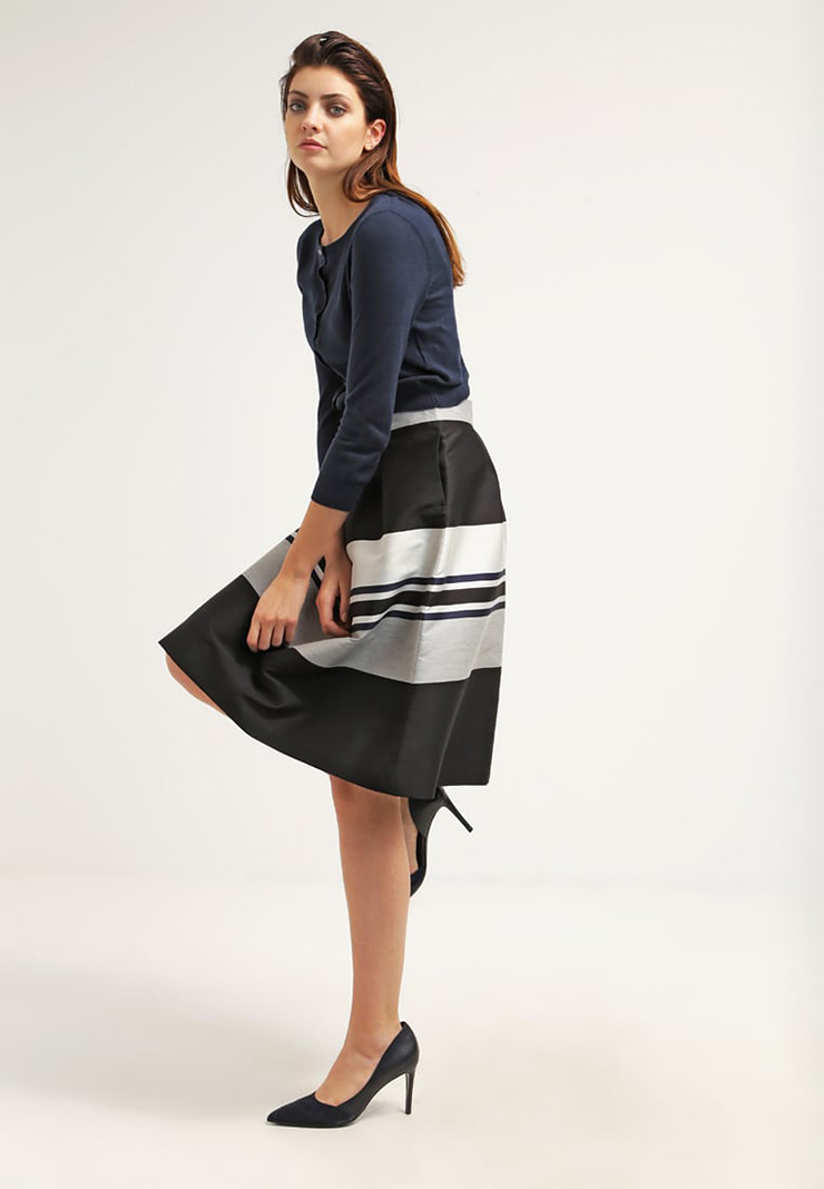 product-9-gallery-image-3 p